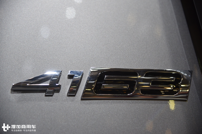 奔驰卡车的性能怪兽,配新款内饰的,630马力Arocs大件牵引车实拍 - 第3张 - 提加商用车网 奔驰卡车的性能怪兽,配新款内饰的,630马力Arocs大件牵引车实拍 - 第3张