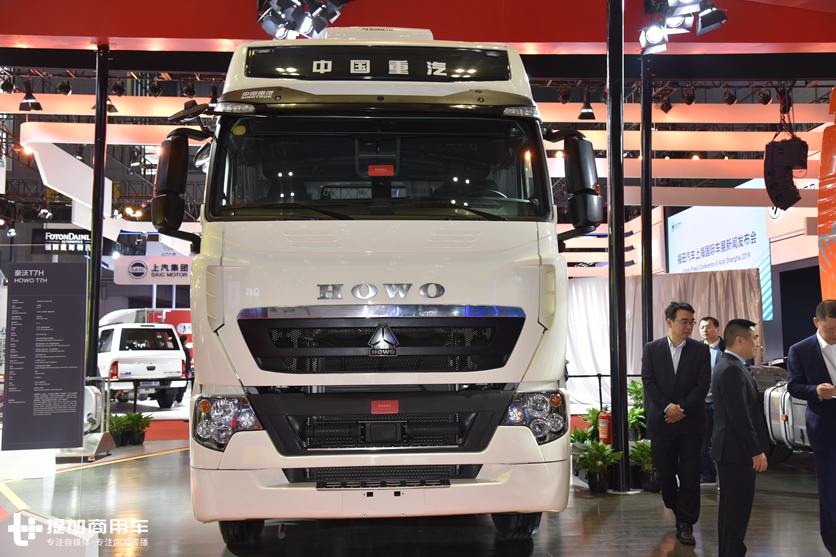 44.5万起,200万封顶,中国重汽国六重卡豪华阵容亮相上海车展 - 第5张 - 提加商用车网 44.5万起,200万封顶,中国重汽国六重卡豪华阵容亮相上海车展 - 第5张