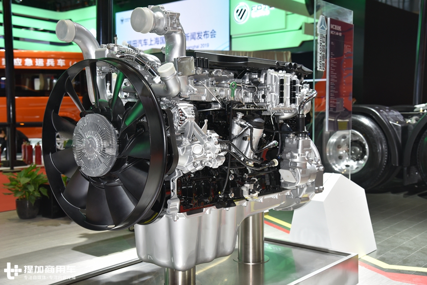 44.5万起,200万封顶,中国重汽国六重卡豪华阵容亮相上海车展 - 第11张 - 提加商用车网 44.5万起,200万封顶,中国重汽国六重卡豪华阵容亮相上海车展 - 第11张