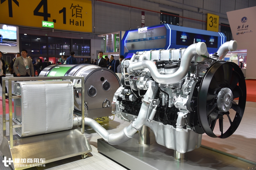 44.5万起,200万封顶,中国重汽国六重卡豪华阵容亮相上海车展 - 第12张 - 提加商用车网 44.5万起,200万封顶,中国重汽国六重卡豪华阵容亮相上海车展 - 第12张
