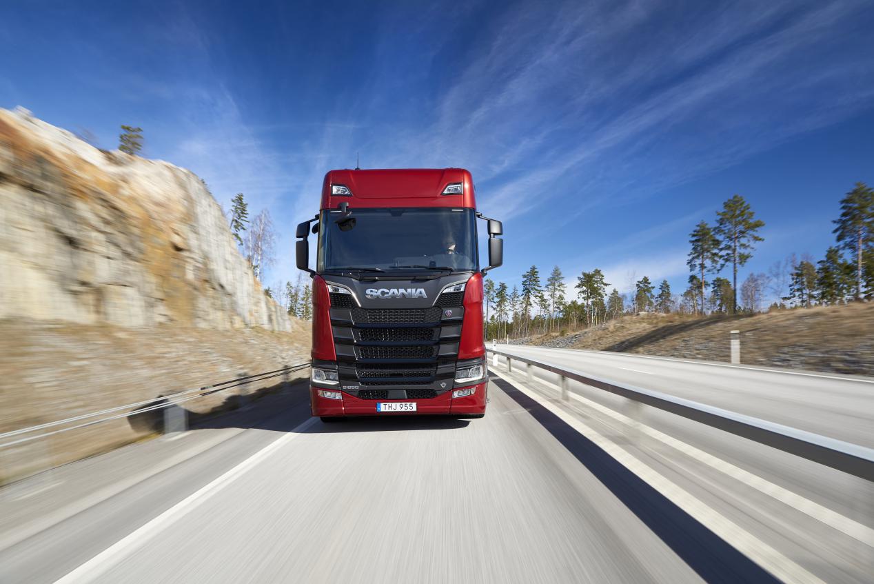 想驾驭新款斯堪尼亚?这本快速入门指引您必须要看! - 第1张 - 提加商用车网 想驾驭新款斯堪尼亚?这本快速入门指引您必须要看! - 第1张