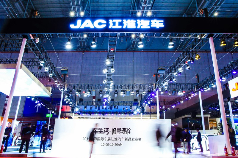 瑞风MPV明星车型闪耀上海车展,深耕细分市场强化竞争优势 - 第1张 - 提加商用车网 瑞风MPV明星车型闪耀上海车展,深耕细分市场强化竞争优势 - 第1张