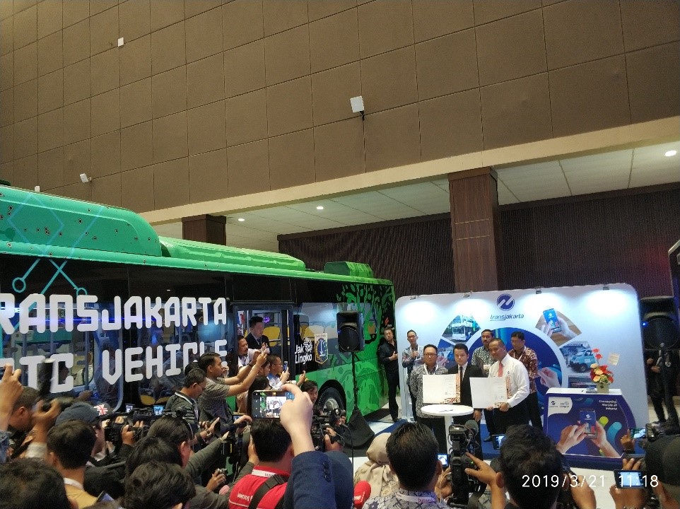 “千岛之国”印度尼西亚迎来比亚迪e6 - 第5张 - 提加商用车网 “千岛之国”印度尼西亚迎来比亚迪e6 - 第5张