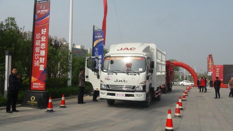 蓝牌最大货箱 江淮骏铃绿通节油王一趟多拉2立方 - 第2张 - 提加商用车网 蓝牌最大货箱 江淮骏铃绿通节油王一趟多拉2立方 - 第2张