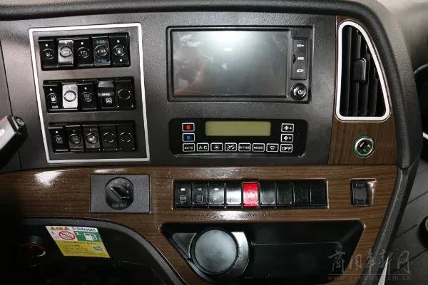 汉马H9旗舰版的“变”与“不变” - 第9张