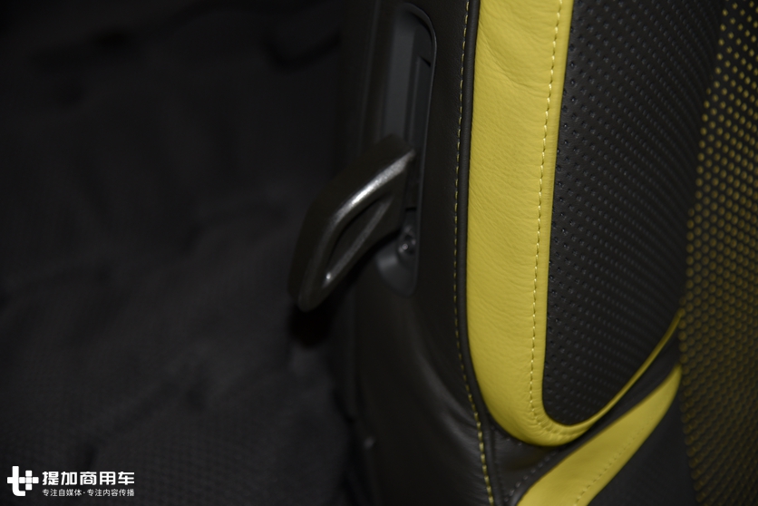 每一次看到都让人血脉偾张，再带您领略750马力沃尔沃FH16大件牵引车的魅力 - 第20张