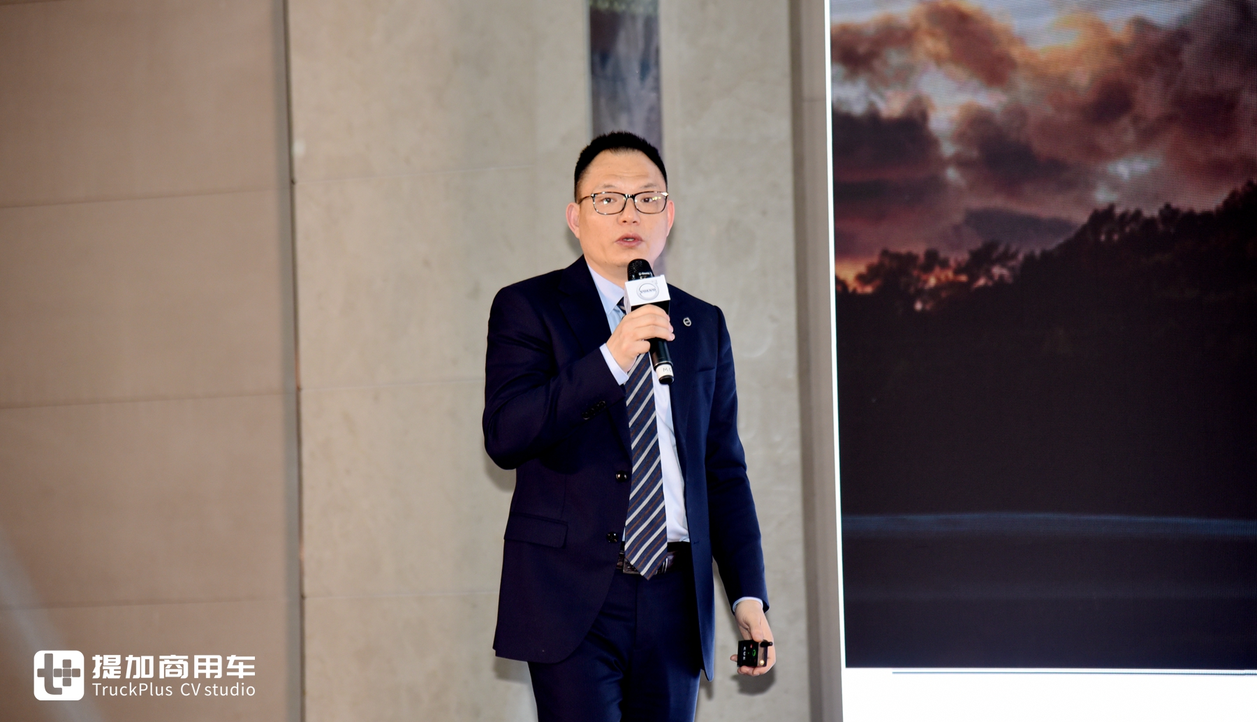 更贴合国内用户需求,为您解读沃尔沃卡车车队管理系统——任沃行的独特魅力 - 第3张 - 提加商用车网 更贴合国内用户需求,为您解读沃尔沃卡车车队管理系统——任沃行的独特魅力 - 第3张