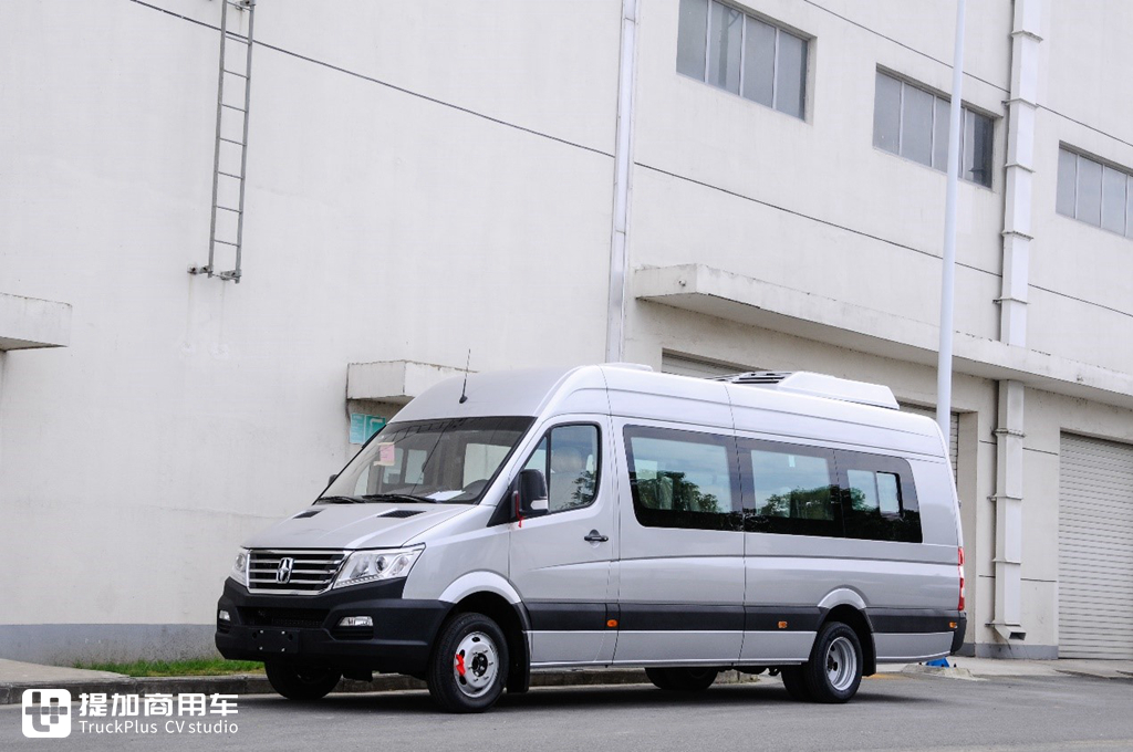 公路客运碎片化时代的解决方案，深度解读潍柴欧睿YBL6751公路客车 - 第11张
