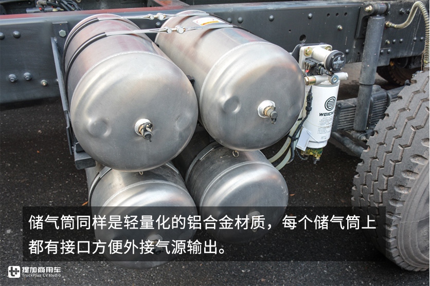 能多拉，又能跑得快，柳汽乘龙H7前四后八公路自卸底盘实拍 - 第18张