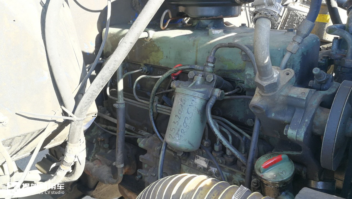 偶遇如今已鲜为人知的奔驰Kurzhauber卡车,40多年车龄,车主开着它到处旅行 - 第16张 - 提加商用车网 偶遇如今已鲜为人知的奔驰Kurzhauber卡车,40多年车龄,车主开着它到处旅行 - 第16张