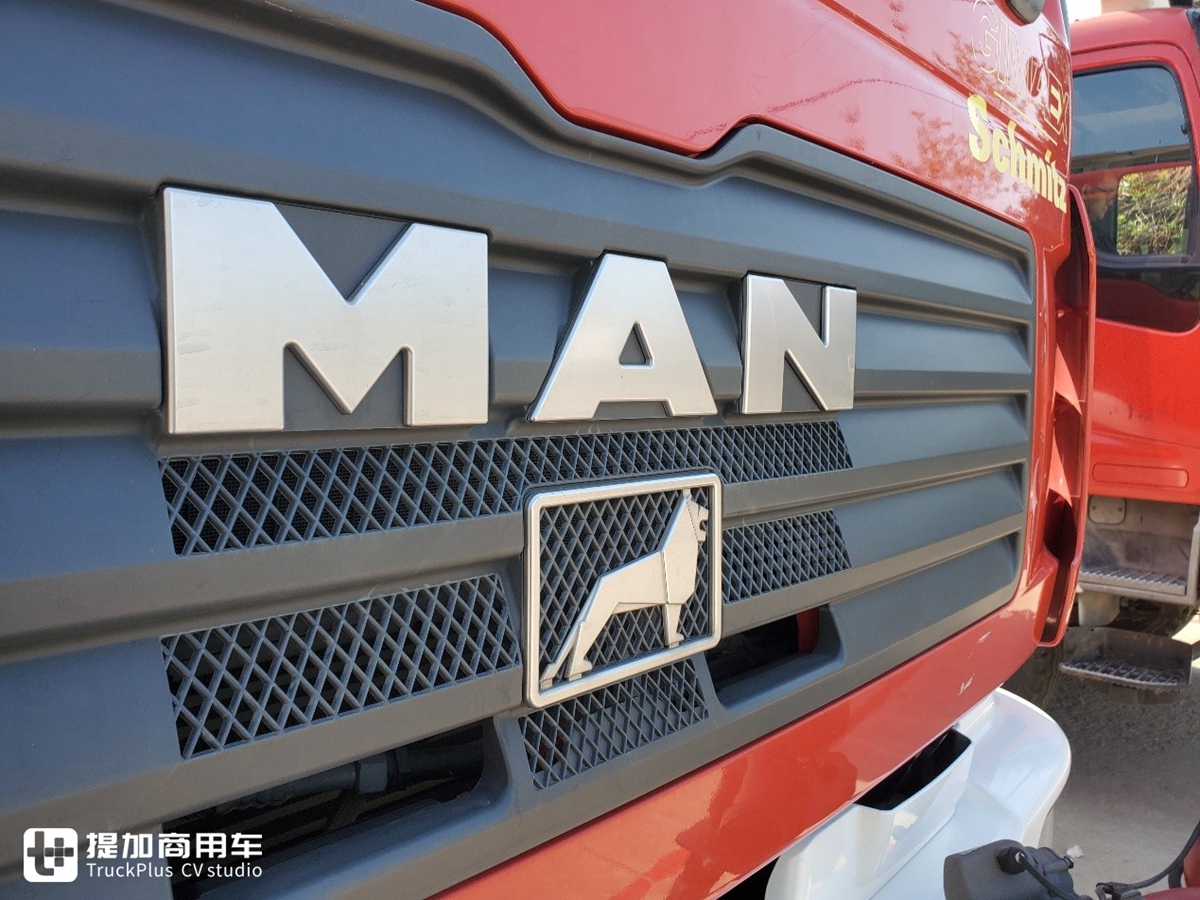 奥地利斯太尔工厂生产,带您见识一辆服役超过10年的曼恩TGM消防车 - 第3张 - 提加商用车网 奥地利斯太尔工厂生产,带您见识一辆服役超过10年的曼恩TGM消防车 - 第3张