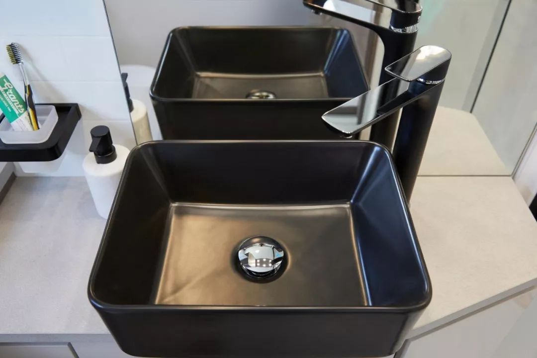 豪华酒店的入住体验！Jayco首款依维柯底盘旅居车，真的惊艳到宝宝了！ - 第5张