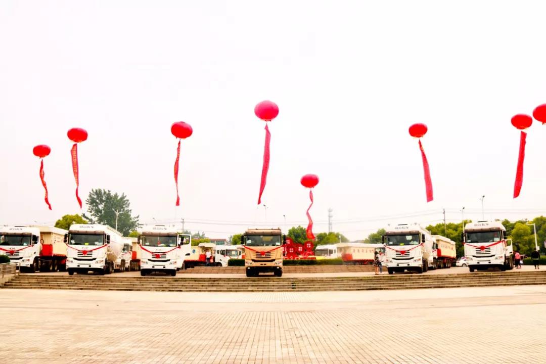 清洁能源车辆的首选品牌,中集联合卡车LNG交付淮南用户 - 第1张 - 提加商用车网 清洁能源车辆的首选品牌,中集联合卡车LNG交付淮南用户 - 第1张