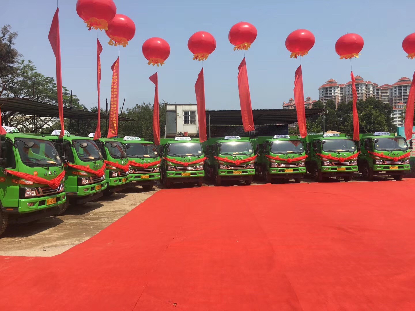 20台江淮新型城市渣土车顺利交车 助力建设美好泉州 - 第1张