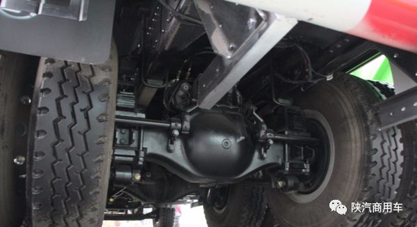 360度无死角驾驶 轩德X6 6x4渣土车详细图解 - 第16张