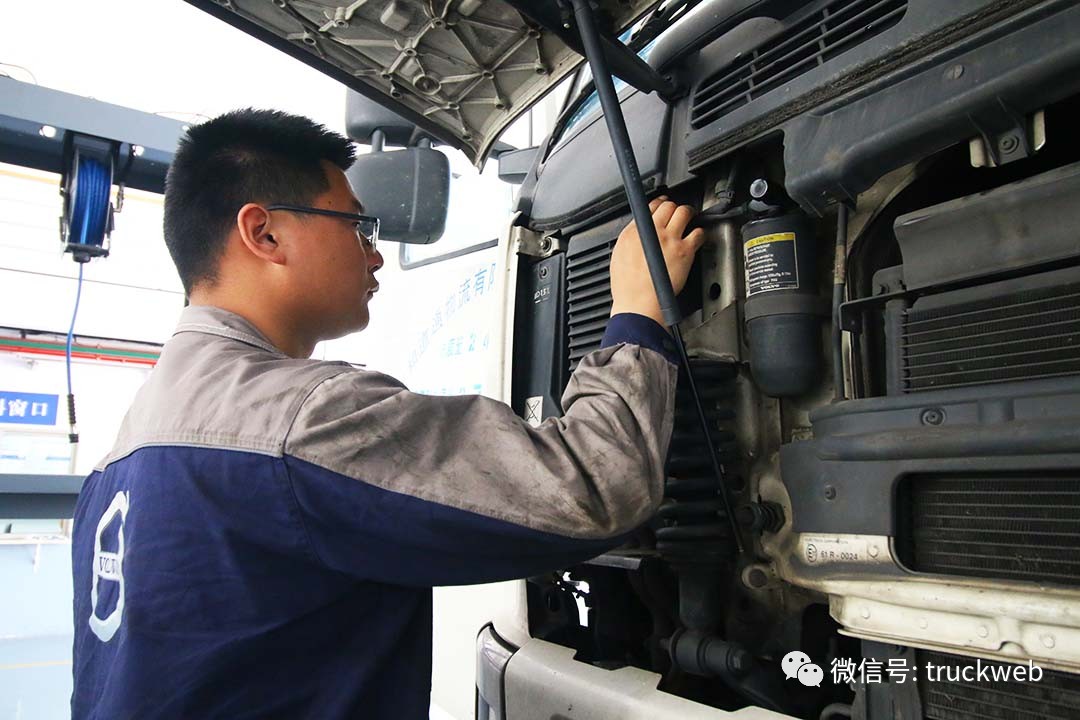 打造网点标杆,沃尔沃卡车青浦服务站开业 - 第5张 - 提加商用车网 打造网点标杆,沃尔沃卡车青浦服务站开业 - 第5张