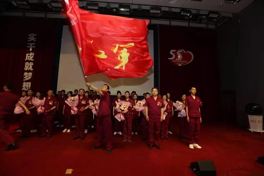 跟60万网友一起,零距离探秘江淮汽车“黑科技”! - 第8张 - 提加商用车网 跟60万网友一起,零距离探秘江淮汽车“黑科技”! - 第8张