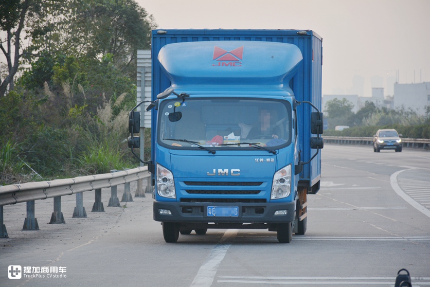 轻卡空车就超载问题出在哪?带您深挖焦点访谈没触及的本质原因 - 第1张 - 提加商用车网 轻卡空车就超载问题出在哪?带您深挖焦点访谈没触及的本质原因 - 第1张