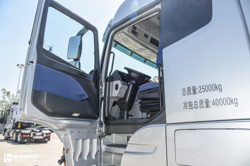 重卡自动挡时代要来了,体验2019款欧曼ESTA牵引车,扫除你关于自动挡重卡的忧虑 - 第18张 - 提加商用车网 重卡自动挡时代要来了,体验2019款欧曼ESTA牵引车,扫除你关于自动挡重卡的忧虑 - 第18张