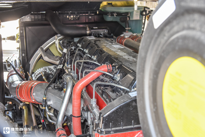 重卡自动挡时代要来了,体验2019款欧曼ESTA牵引车,扫除你关于自动挡重卡的忧虑 - 第2张 - 提加商用车网 重卡自动挡时代要来了,体验2019款欧曼ESTA牵引车,扫除你关于自动挡重卡的忧虑 - 第2张