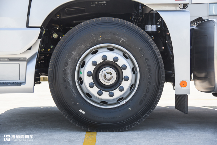 重卡自动挡时代要来了,体验2019款欧曼ESTA牵引车,扫除你关于自动挡重卡的忧虑 - 第11张 - 提加商用车网 重卡自动挡时代要来了,体验2019款欧曼ESTA牵引车,扫除你关于自动挡重卡的忧虑 - 第11张