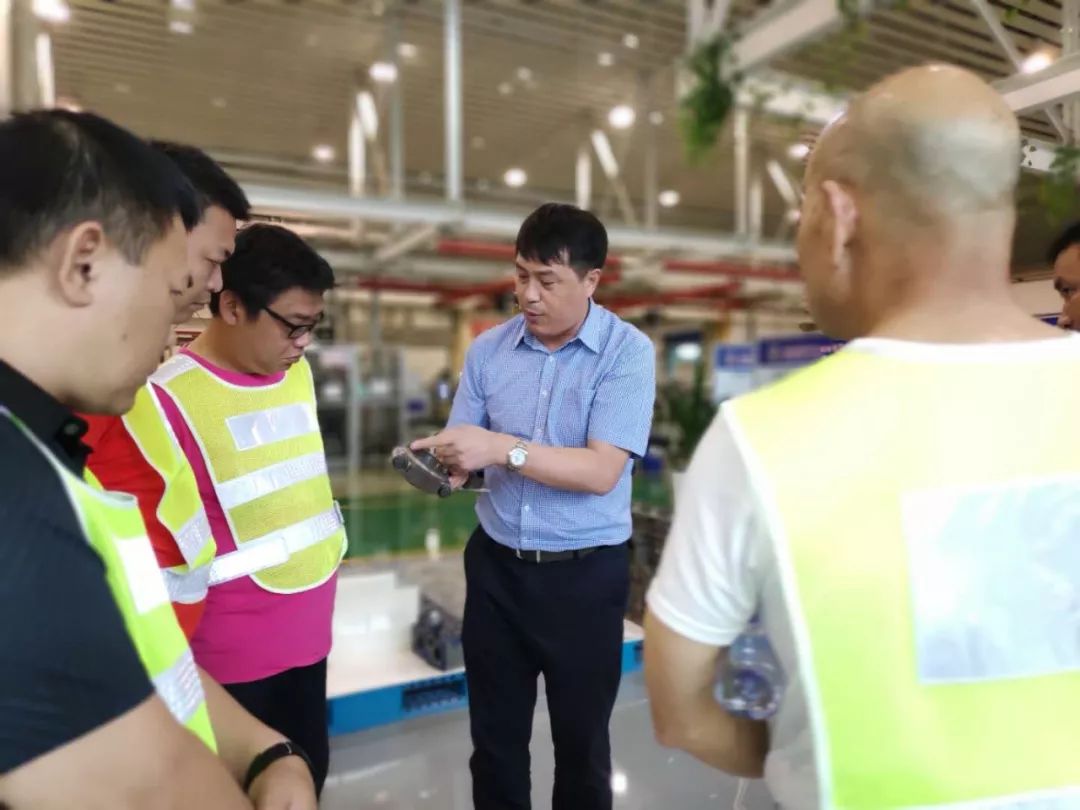 广东佛山客户走进华菱星马参观考察 - 第3张