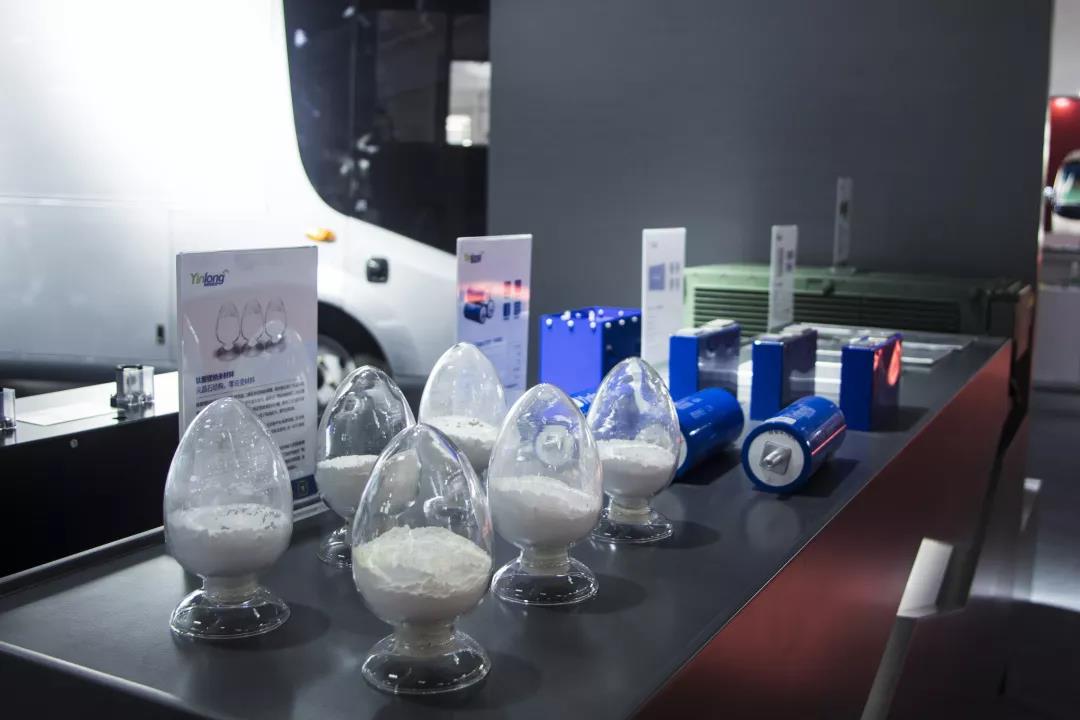 创新引领未来,银隆全新一代产品亮相道路运输展 - 第15张 - 提加商用车网 创新引领未来,银隆全新一代产品亮相道路运输展 - 第15张