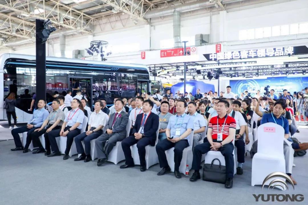 新7系震撼发布!宇通五款精品领航2019道路运输车辆展 - 第4张 - 提加商用车网 新7系震撼发布!宇通五款精品领航2019道路运输车辆展 - 第4张