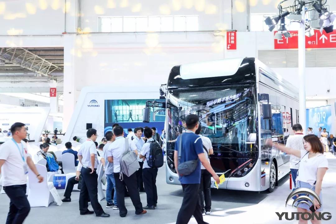 新7系震撼发布!宇通五款精品领航2019道路运输车辆展 - 第10张 - 提加商用车网 新7系震撼发布!宇通五款精品领航2019道路运输车辆展 - 第10张