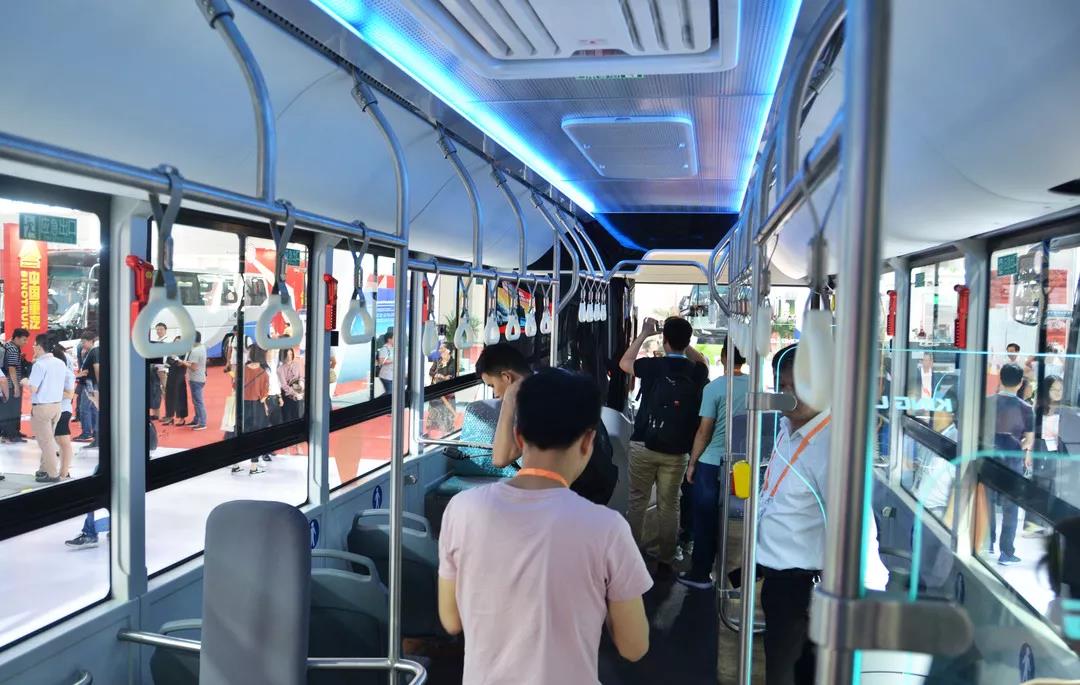 北京道路运输展 | 金龙客车开启5G智能网联公交新时代 - 第4张 - 提加商用车网 北京道路运输展 | 金龙客车开启5G智能网联公交新时代 - 第4张