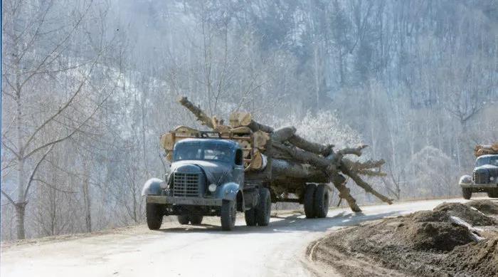 新中国生产的第一辆汽车，你见过吗？ - 第27张