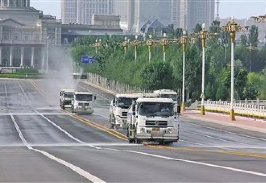 率先发力市政市场 面对国六“挑战”东风康明斯攻守兼备正面“刚” - 第2张 - 提加商用车网 率先发力市政市场 面对国六“挑战”东风康明斯攻守兼备正面“刚” - 第2张