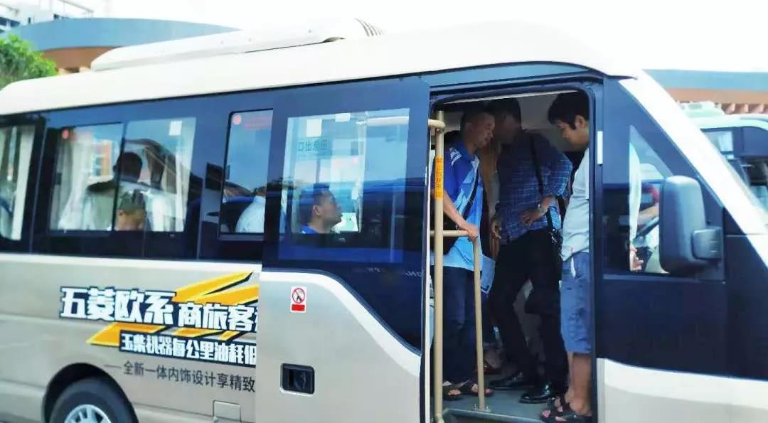 武可翻山静可垂钓 五菱神车+玉柴机器,油耗低至每公里6毛! - 第4张 - 提加商用车网 武可翻山静可垂钓 五菱神车+玉柴机器,油耗低至每公里6毛! - 第4张