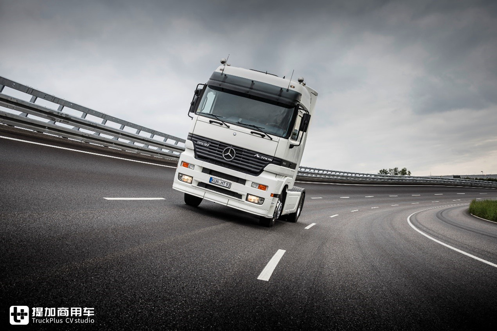 让卡车一点一点具有家的感觉,欧洲卡车高顶驾驶室发展简史 - 第22张 - 提加商用车网 让卡车一点一点具有家的感觉,欧洲卡车高顶驾驶室发展简史 - 第22张