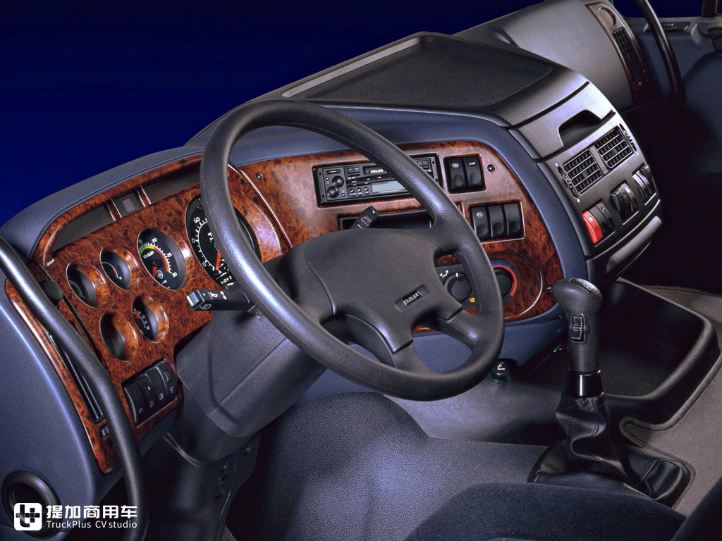 让卡车一点一点具有家的感觉,欧洲卡车高顶驾驶室发展简史 - 第24张 - 提加商用车网 让卡车一点一点具有家的感觉,欧洲卡车高顶驾驶室发展简史 - 第24张