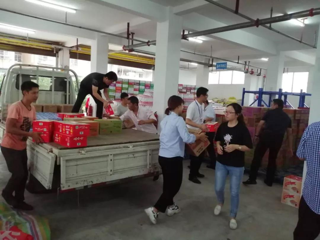 心系宜宾，领航轻卡第一时间满载救灾物资抵达灾区！ - 第2张