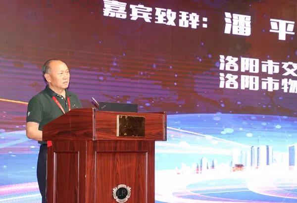 助攻行业高质量发展，上汽红岩车罐一体智能危化车洛阳上市 - 第5张