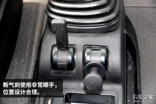 不走寻常路！ 480马力汕德卡重活照样干 - 第12张