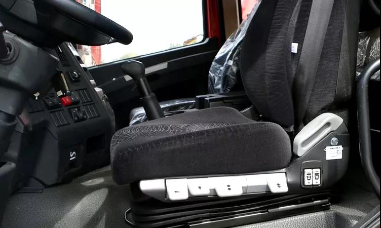 来了，真的来了，陕汽重卡2.8米低顶牵引车来了 - 第5张