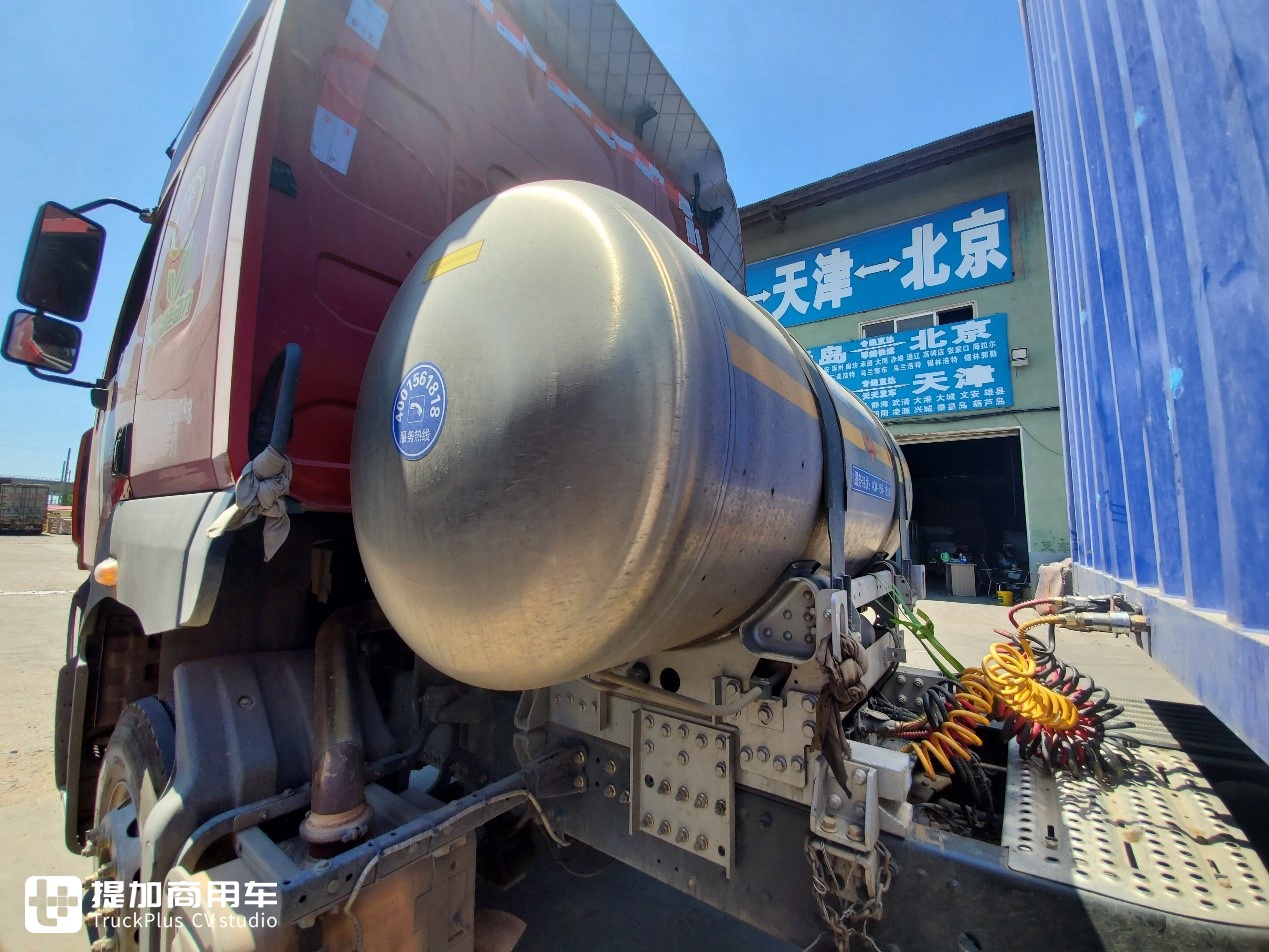 偶遇少见的柳汽乘龙H6牵引车,司机说他曾在新加坡开车一月挣三万 - 第14张 - 提加商用车网 偶遇少见的柳汽乘龙H6牵引车,司机说他曾在新加坡开车一月挣三万 - 第14张