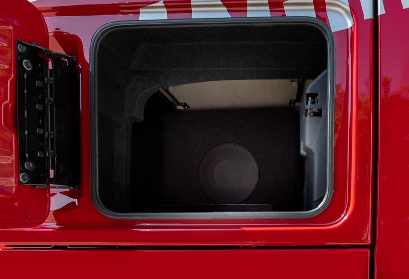 新外观更大驾驶室，还有两款概念车型，依维柯发布全新一代重卡S-way - 第14张