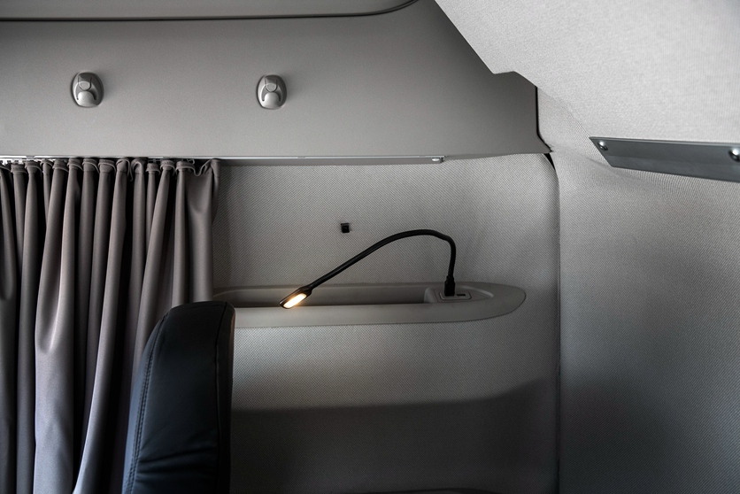 新外观更大驾驶室，还有两款概念车型，依维柯发布全新一代重卡S-way - 第18张