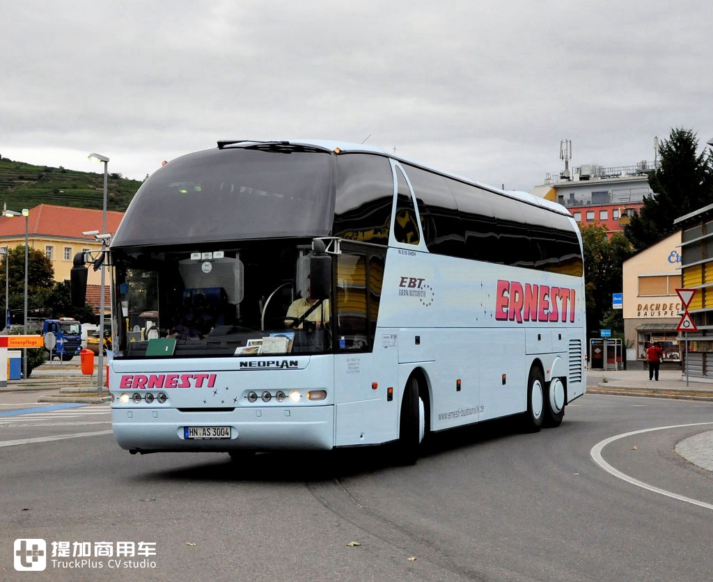 青年尼奥普兰JNP6127高端大巴的前世今生,关于原型车Starliner N516的那些事 - 第3张 - 提加商用车网 青年尼奥普兰JNP6127高端大巴的前世今生,关于原型车Starliner N516的那些事 - 第3张