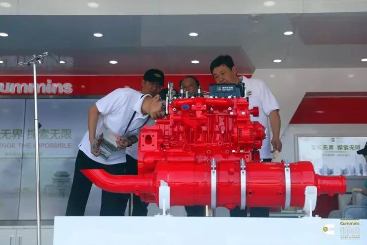 首台东风康明斯国六发动机配装的重卡正式交付客户 - 第2张 - 提加商用车网 首台东风康明斯国六发动机配装的重卡正式交付客户 - 第2张