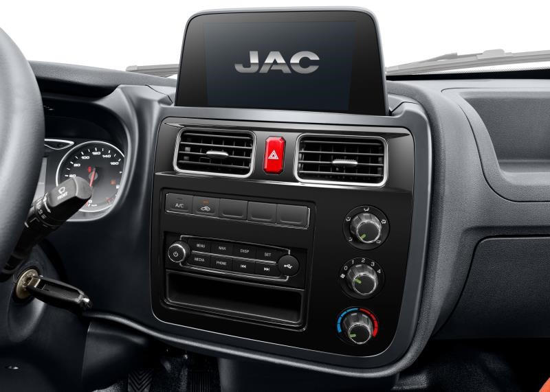 首创轿卡理念 江淮轿卡X5国六新品来袭 - 第6张