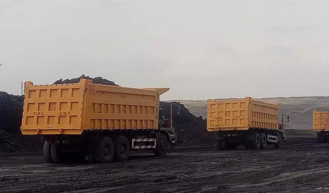 XG90非公路宽体自卸车西北再获两千余万元订单! - 第2张 - 提加商用车网 XG90非公路宽体自卸车西北再获两千余万元订单! - 第2张