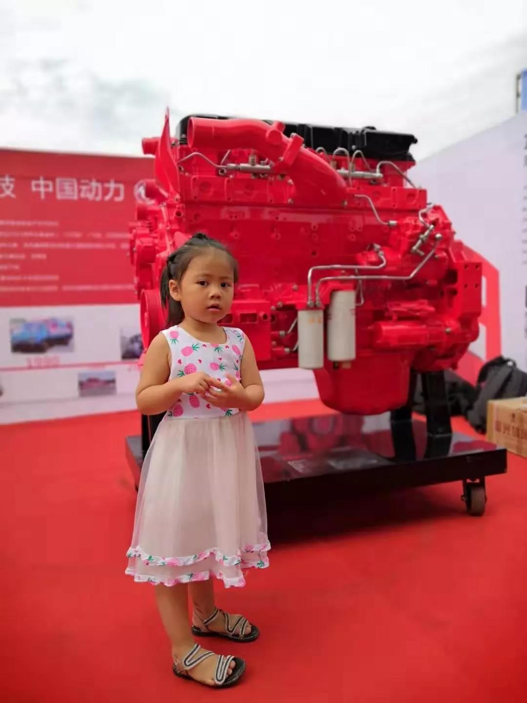 东风康明斯助力天龙哥,中国卡车司机驾驶大赛成都站“火热”开赛 - 第9张 - 提加商用车网 东风康明斯助力天龙哥,中国卡车司机驾驶大赛成都站“火热”开赛 - 第9张