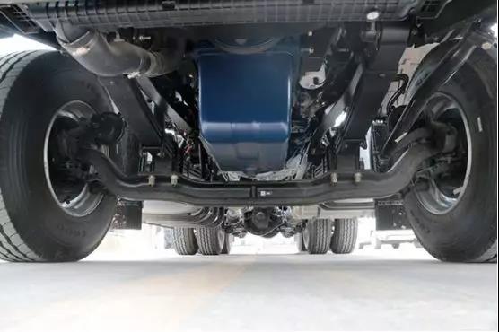 “瘦身”≠“减配” 看7.7吨的大运N8E钜赢版如何保安全 - 第3张 - 提加商用车网 “瘦身”≠“减配” 看7.7吨的大运N8E钜赢版如何保安全 - 第3张