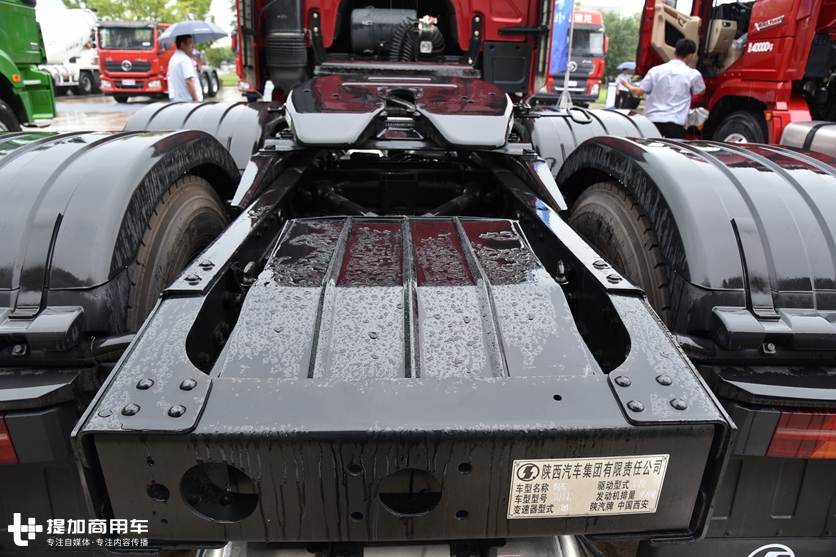 换代国产重卡中最得欧洲卡车精髓的,再带你领略德龙X6000的魅力 - 第13张 - 提加商用车网 换代国产重卡中最得欧洲卡车精髓的,再带你领略德龙X6000的魅力 - 第13张