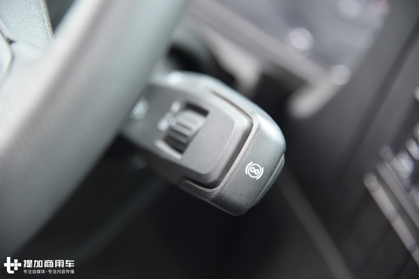 换代国产重卡中最得欧洲卡车精髓的,再带你领略德龙X6000的魅力 - 第9张 - 提加商用车网 换代国产重卡中最得欧洲卡车精髓的,再带你领略德龙X6000的魅力 - 第9张